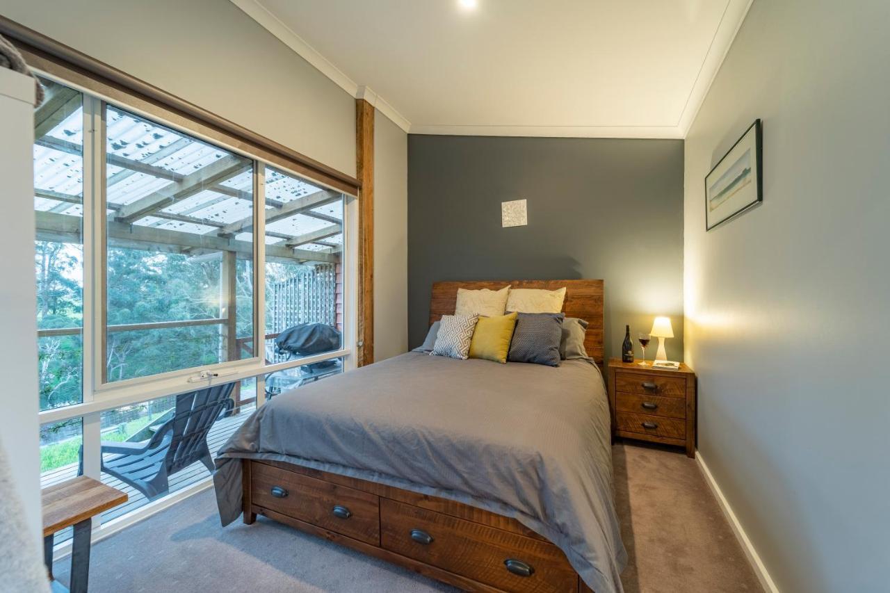 Platypus Waters B&B Smithton Ngoại thất bức ảnh